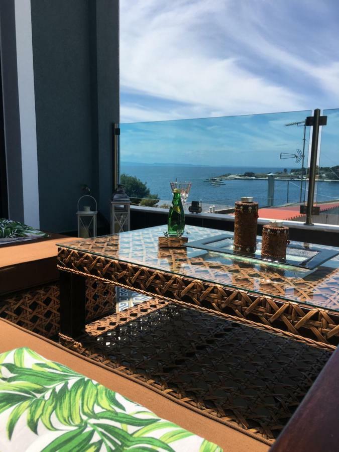 נאוס מרמרס Pela Veranda Exquisite Suites מראה חיצוני תמונה