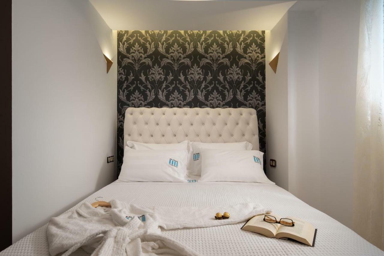 נאוס מרמרס Pela Veranda Exquisite Suites מראה חיצוני תמונה