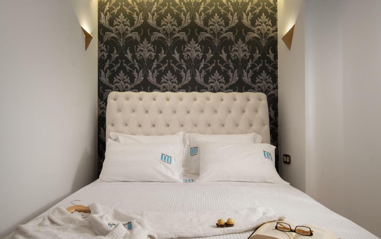 נאוס מרמרס Pela Veranda Exquisite Suites מראה חיצוני תמונה