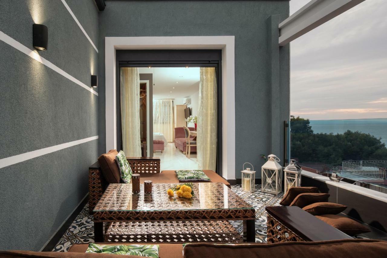 נאוס מרמרס Pela Veranda Exquisite Suites מראה חיצוני תמונה