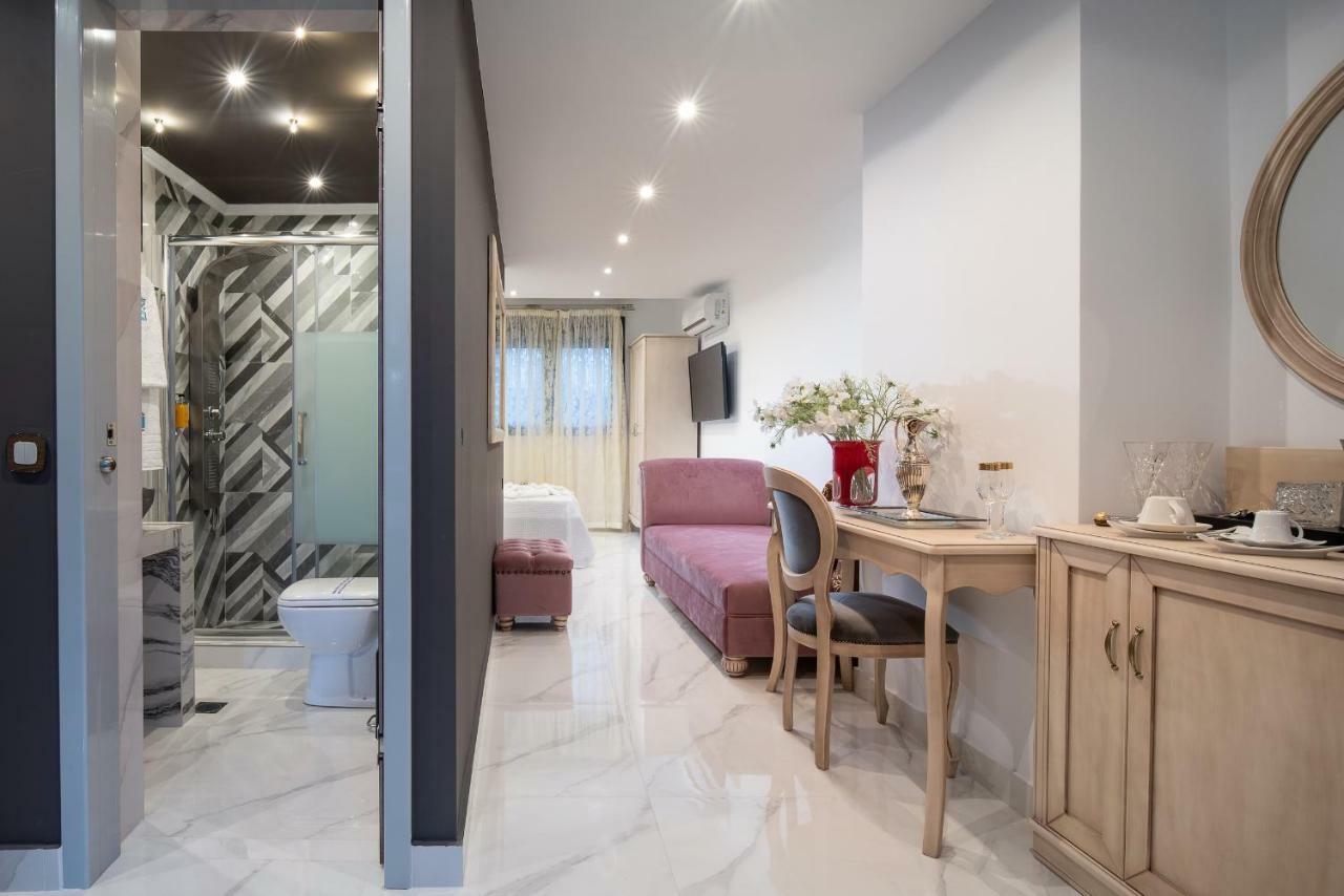 נאוס מרמרס Pela Veranda Exquisite Suites מראה חיצוני תמונה