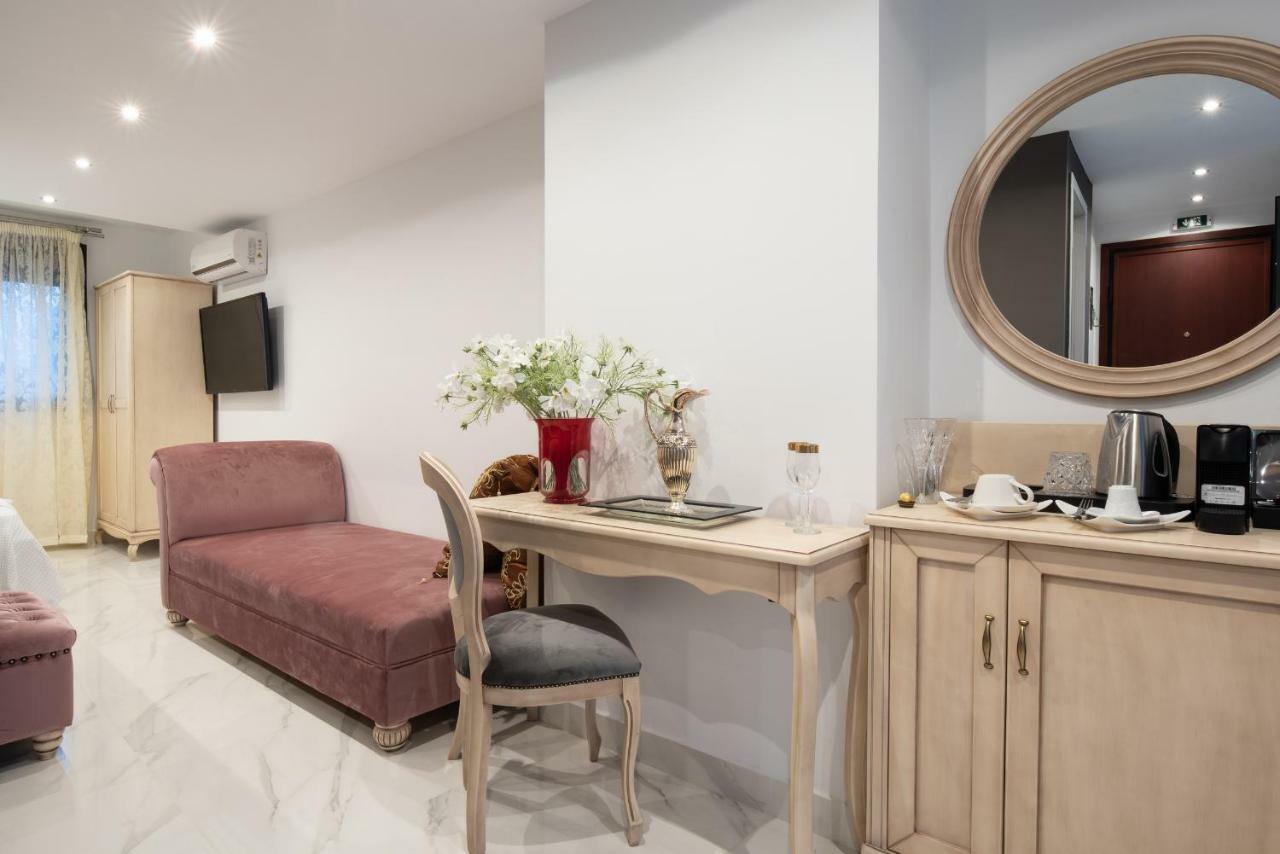 נאוס מרמרס Pela Veranda Exquisite Suites מראה חיצוני תמונה