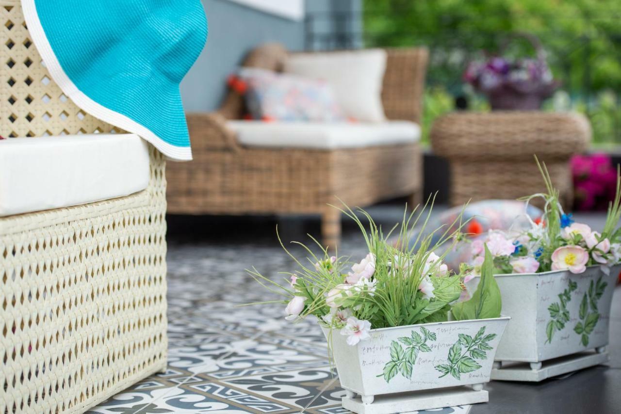 נאוס מרמרס Pela Veranda Exquisite Suites מראה חיצוני תמונה